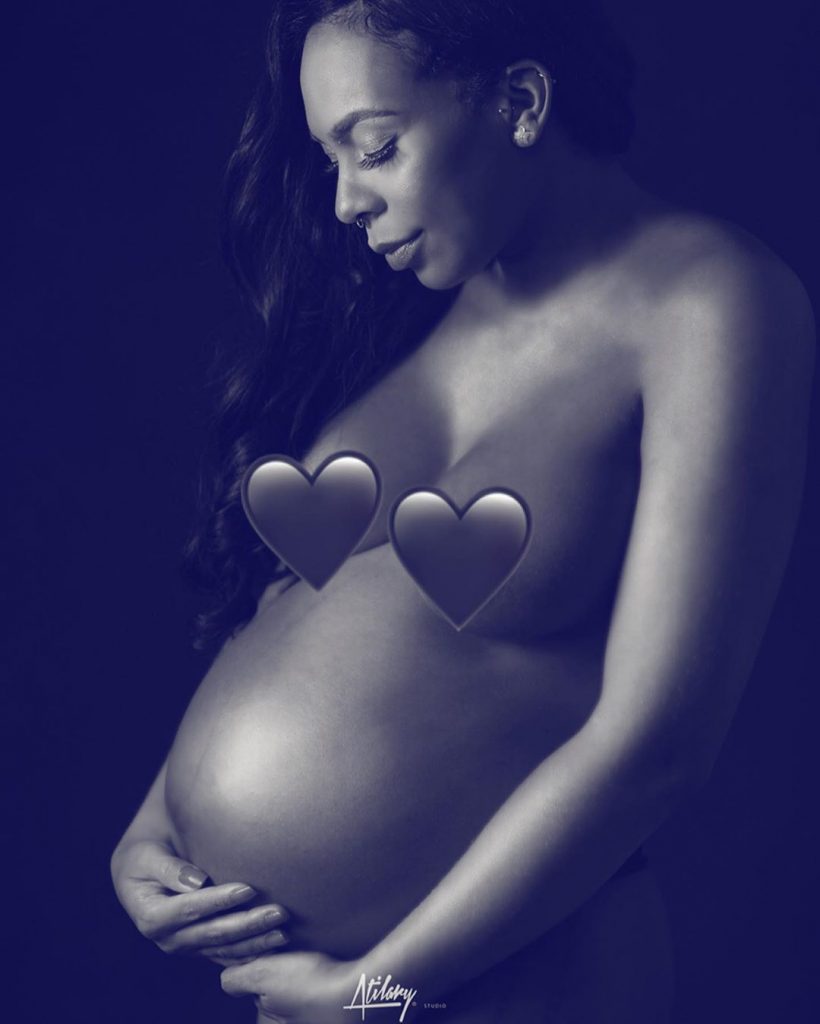 TBoss Strips N.aked - Throw Back Pregnancy Shoot !! (See Photos).
